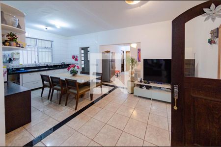 Sala de casa à venda com 5 quartos, 395m² em Buritis, Belo Horizonte