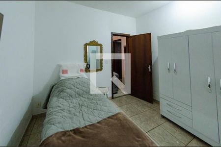 Quarto 1 de casa à venda com 5 quartos, 395m² em Buritis, Belo Horizonte