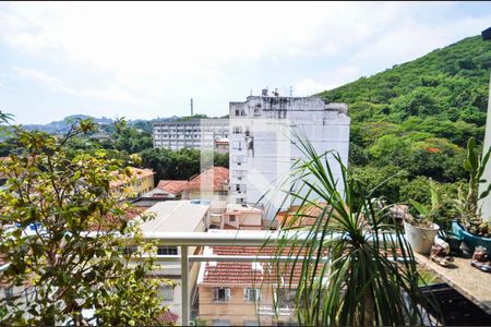 Vista da Sala de apartamento à venda com 2 quartos, 140m² em Rio Comprido, Rio de Janeiro