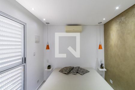 Suíte 1 de casa para alugar com 2 quartos, 125m² em Vila Londrina, São Paulo