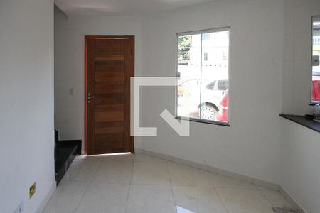 Sala de casa para alugar com 1 quarto, 43m² em Jardim Iva, São Paulo