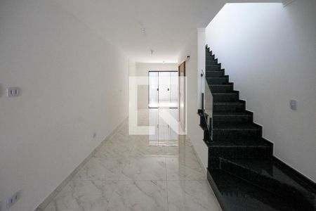 Sala de casa à venda com 2 quartos, 104m² em Vila Antonieta, São Paulo