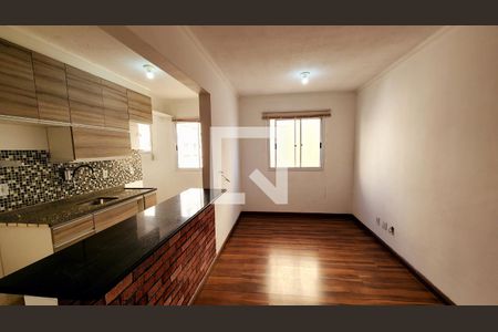 Sala de apartamento para alugar com 2 quartos, 54m² em Distrito Industrial, Jundiaí