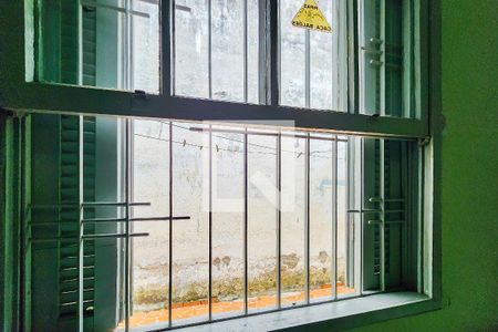 Casa à venda com 172m², 2 quartos e 2 vagas Casa à venda com 172m², 2 quartos e 2 vagasVista do Quarto 2