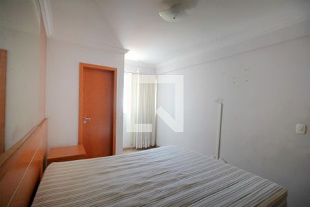 Suite de apartamento para alugar com 3 quartos, 87m² em Sagrada Família, Belo Horizonte