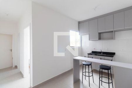 Sala/Cozinha de apartamento para alugar com 1 quarto, 35m² em Vila Granada, São Paulo