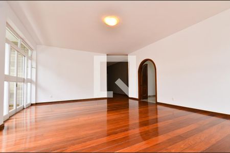 Sala de estar de apartamento para alugar com 4 quartos, 280m² em Sion, Belo Horizonte