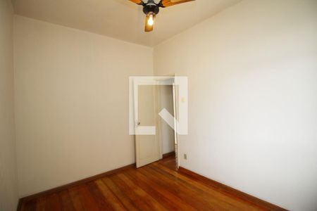 Quarto de apartamento para alugar com 2 quartos, 60m² em Penha, Rio de Janeiro