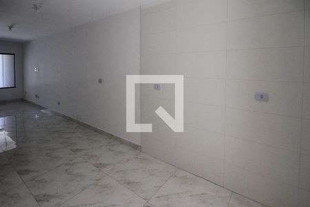 Cozinha de casa para alugar com 2 quartos, 102m² em Vila Antonieta, São Paulo