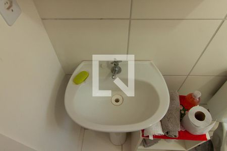 Banheiro de apartamento para alugar com 1 quarto, 23m² em Vila Ema, São Paulo