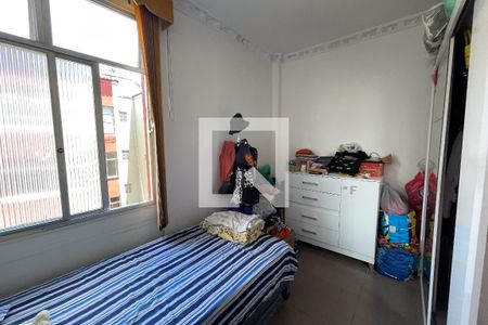 Quarto de casa para alugar com 1 quarto, 40m² em Vila Paula, Duque de Caxias