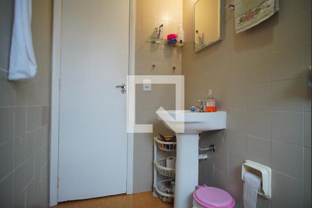 Banheiro Corredor de apartamento à venda com 1 quarto, 39m² em Bom Jesus, Porto Alegre