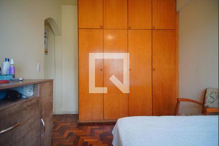 Quarto de apartamento à venda com 1 quarto, 39m² em Bom Jesus, Porto Alegre