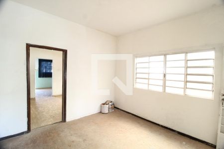 Casa para alugar com 3 quartos, 130m² em Centro, Uberlândia