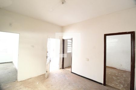 Casa para alugar com 3 quartos, 130m² em Centro, Uberlândia