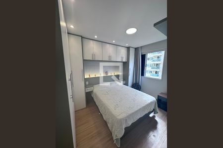 Quarto de apartamento para alugar com 2 quartos, 64m² em Penha, Rio de Janeiro