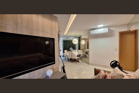 Sala de apartamento para alugar com 3 quartos, 118m² em Canto do Forte, Praia Grande