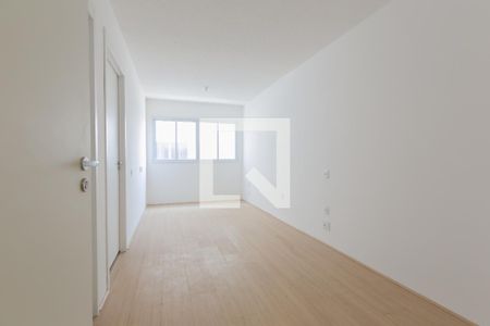 Quarto - Sala  de apartamento para alugar com 1 quarto, 27m² em Conjunto Residencial José Bonifácio, São Paulo