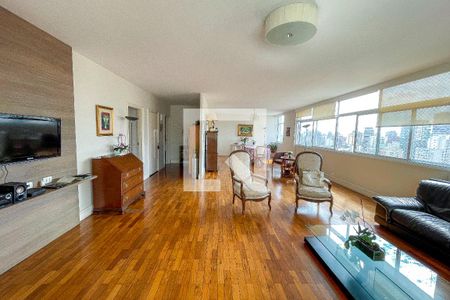 Sala de apartamento à venda com 3 quartos, 210m² em Cerqueira César, São Paulo