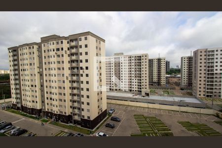 Vista da Sala de apartamento para alugar com 2 quartos, 45m² em Barra Olímpica, Rio de Janeiro