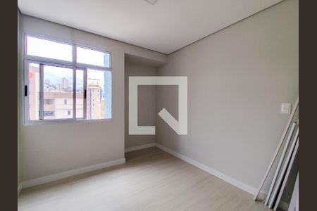 Apartamento à venda com 3 quartos, 118m² em Santa Efigênia, Belo Horizonte