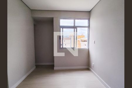 Apartamento à venda com 3 quartos, 118m² em Santa Efigênia, Belo Horizonte