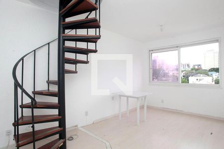 Sala 1 de apartamento para alugar com 2 quartos, 137m² em São João, Porto Alegre