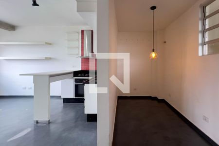 Cozinha de apartamento para alugar com 1 quarto, 40m² em Liberdade, São Paulo