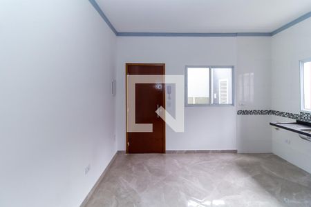 Sala e cozinha de apartamento à venda com 2 quartos, 45m² em Vila Santa Virginia, São Paulo