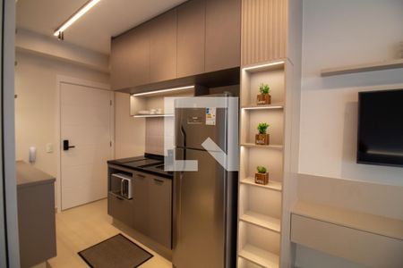 Cozinha de kitnet/studio para alugar com 1 quarto, 25m² em Jardim das Acacias, São Paulo