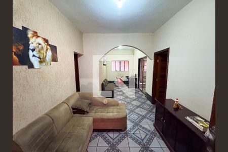 Sala de casa à venda com 3 quartos, 220m² em Cardoso, Contagem