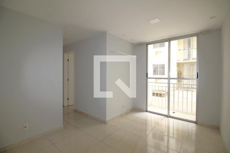 Sala de apartamento à venda com 2 quartos, 48m² em Taquara, Rio de Janeiro