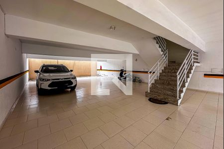 Apartamento à venda com 130m², 2 quartos e 2 vagas Apartamento à venda com 130m², 2 quartos e 2 vagasGaragem