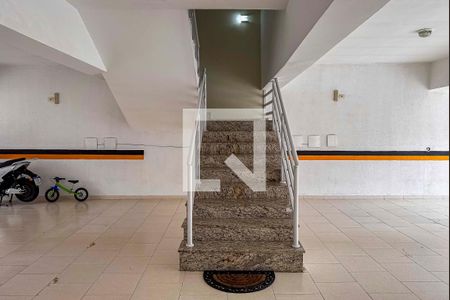 Apartamento à venda com 130m², 2 quartos e 2 vagas Apartamento à venda com 130m², 2 quartos e 2 vagasGaragem