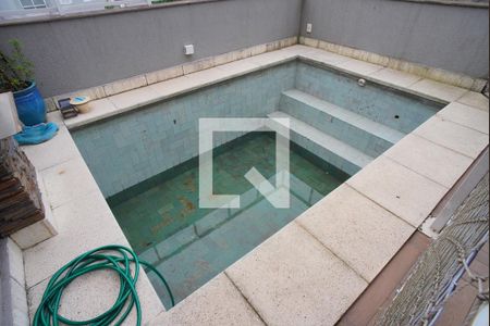 Quintal - Piscina de casa à venda com 4 quartos, 453m² em Chácara das Pedras, Porto Alegre