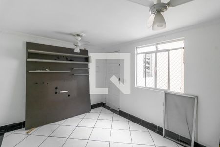 Sala de apartamento para alugar com 2 quartos, 49m² em Vila Silvia, São Paulo