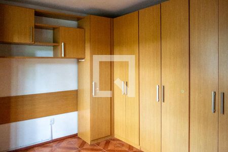 Quarto 2  de apartamento à venda com 2 quartos, 54m² em Cavalhada, Porto Alegre