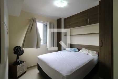 Quarto 2 de apartamento à venda com 2 quartos, 50m² em Jardim Utinga, Santo André