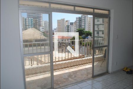 Apartamento para alugar com 4 quartos, 100m² em Costa Azul, Salvador