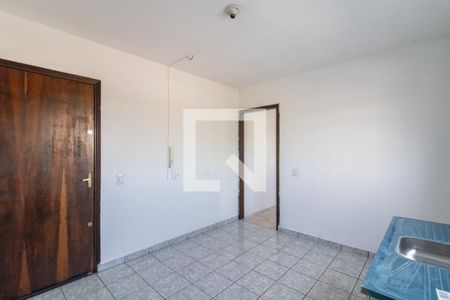 Sala / Cozinha de apartamento para alugar com 1 quarto, 48m² em Jardim Kida, Guarulhos