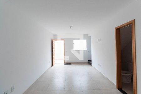 Sala/Cozinha de casa de condomínio à venda com 2 quartos, 118m² em Vila Sao Geraldo, São Paulo