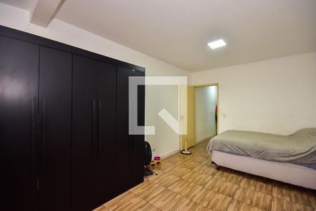 Quarto de casa para alugar com 2 quartos, 69m² em Parque Pinheiros, Taboão da Serra