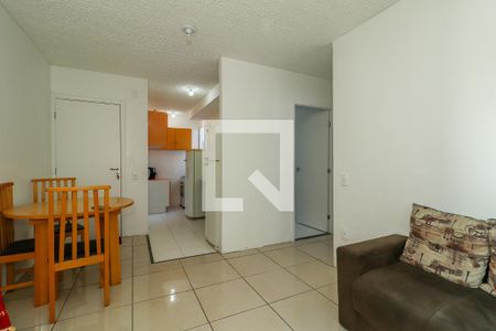 Sala de apartamento para alugar com 2 quartos, 50m² em Rubem Berta, Porto Alegre