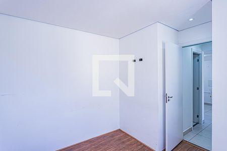 Quarto 1 de apartamento para alugar com 2 quartos, 32m² em Piqueri, São Paulo