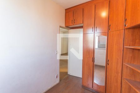 Quarto 1 de apartamento para alugar com 2 quartos, 55m² em Ipiranga, Belo Horizonte