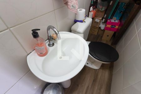 Lavabo de casa à venda com 2 quartos, 54m² em Vila Campanela, São Paulo