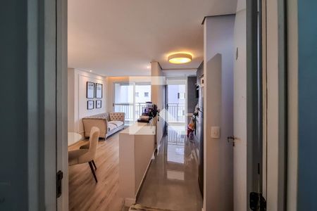 Entrada de apartamento à venda com 2 quartos, 56m² em Vila Independencia, São Paulo