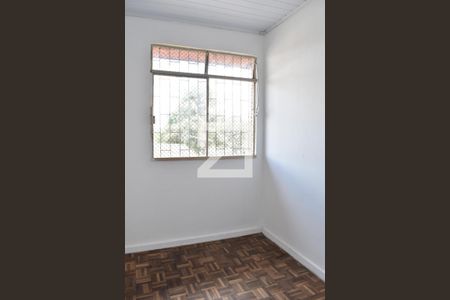 Quarto 2 de apartamento para alugar com 2 quartos, 44m² em Cidade Industrial de Curitiba, Curitiba