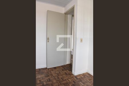 Quarto 2 de apartamento para alugar com 2 quartos, 44m² em Cidade Industrial de Curitiba, Curitiba