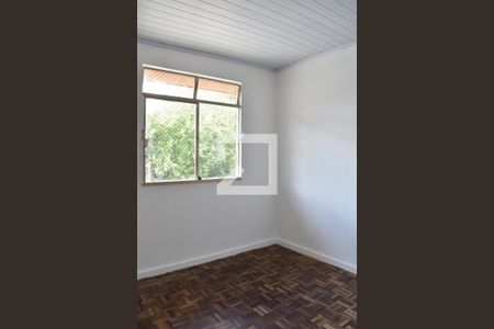 Quarto 1 de apartamento para alugar com 2 quartos, 44m² em Cidade Industrial de Curitiba, Curitiba